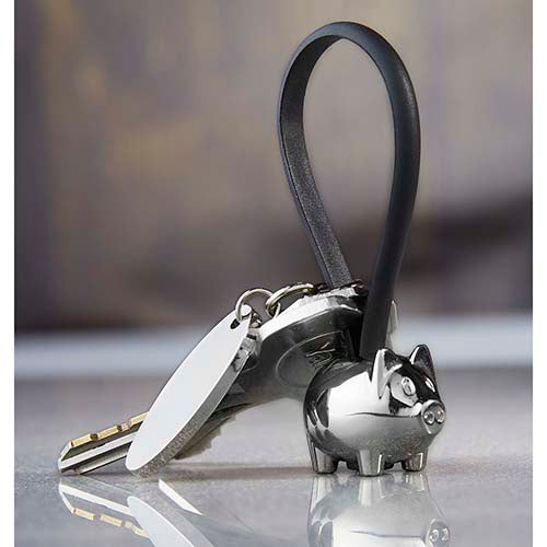 PIGGY KEYCHAIN WITH PLATE