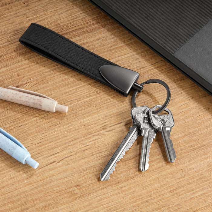MISTRAL KEYRING