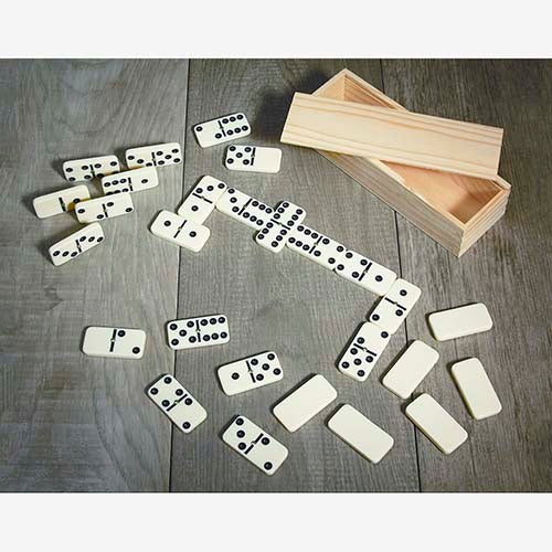 DOMINO KATAVI